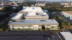 Chem-Trend celebra 40 anos no Brasil e 10 anos da planta de Valinhos com foco em inovação tecnológica e industrial