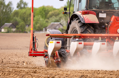 Danfoss Power Solutions apresenta tecnologias para máquinas agrícolas mais produtivas e sustentáveis na Agrishow 2026