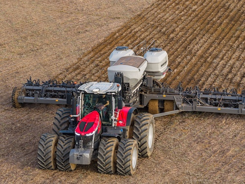 Pela primeira vez no Brasil, trator MF 9S chega à Agrishow 2026 com foco em automação, eficiência e conectividade