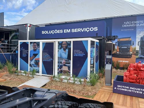 Scania oferece soluções completas de produtos, serviços e financeiras na Agrishow 2026 
