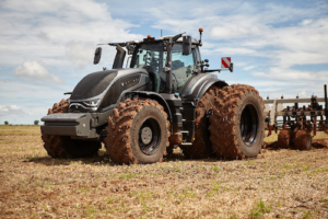 AGROMOB leva lançamentos da Valtra e da Fendt à Tecnoshow de olho na geração de negócios em Goiás