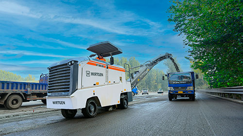 W 100 HR: eficiência e precisão na fresagem de pavimentos