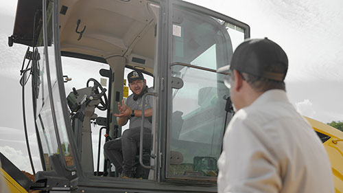 New Holland Construction estreia websérie “New Holland Descomplica” com conteúdo prático para clientes e operadores