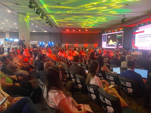 XXV Seminário Internacional do Café terá representantes de 15 países e grandes nomes do agro, da economia e do setor portuário 