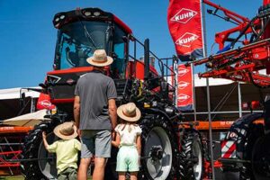 KUHN do Brasil foca em tecnologia e proximidade com o produtor na Agrishow 2026