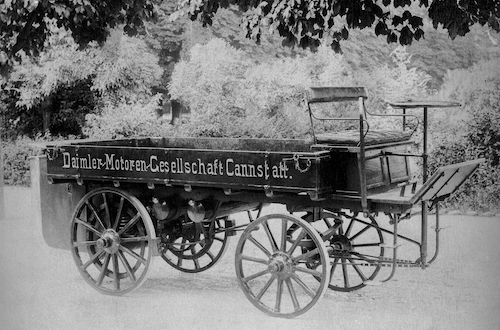 Do primeiro caminhão ao futuro do transporte – Daimler Truck celebra “130 Years of Forward”