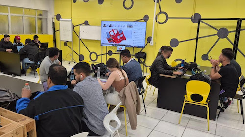 Alunos do UniSenai PR desenvolvem solução industrial e projeto já avança para produção piloto 