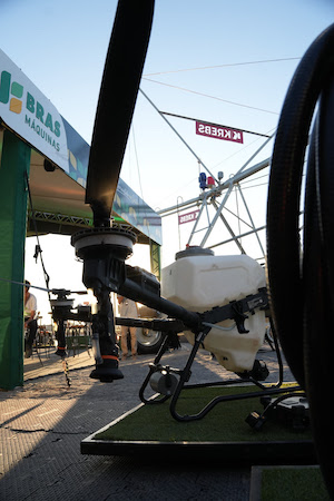 Drones e irrigação inteligente ganham espaço durante a Bahia Farm Show 2026