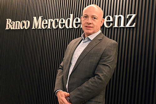 Banco Mercedes-Benz aprova R$ 1,069 bilhão em financiamentos do BNDES Mais Mobilidade em duas semanas