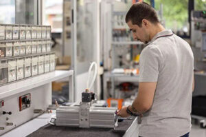 Metal Work expande portfólio e aposta em automação inteligente para atender à indústria de máquinas e equipamentos