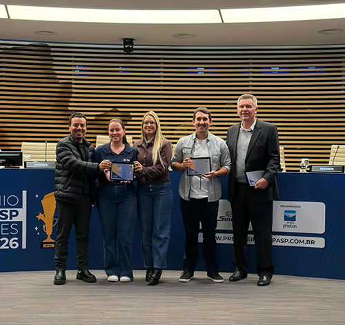 Lubrificantes Mobil™ são eleitos por reparadores como a melhor marca do segmento pelo 14º ano consecutivo no Prêmio Sindirepa-SP