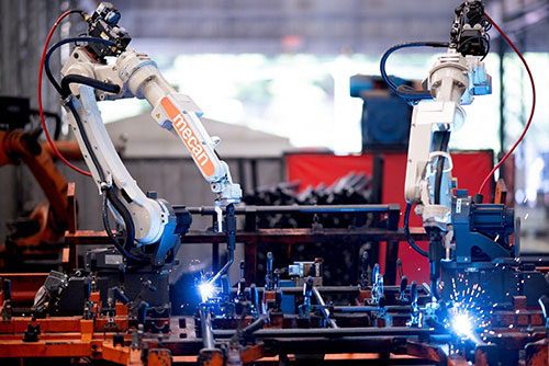 Mecan completa 48 anos com foco em automação industrial e ampliação da capacidade de produção