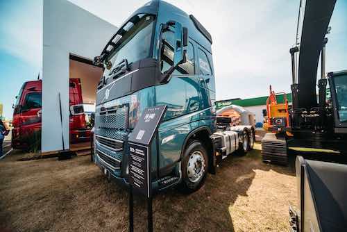 Volvo participa da Bahia Farm Show 2026, com soluções em transporte, máquinas e pós-venda para o agronegócio