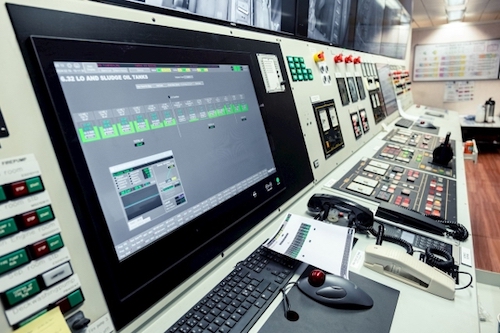 ABB adquire norueguesa Høglund