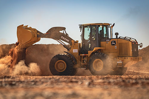  John Deere amplia rede de Construção no Brasil com a chegada de dois novos distribuidores
