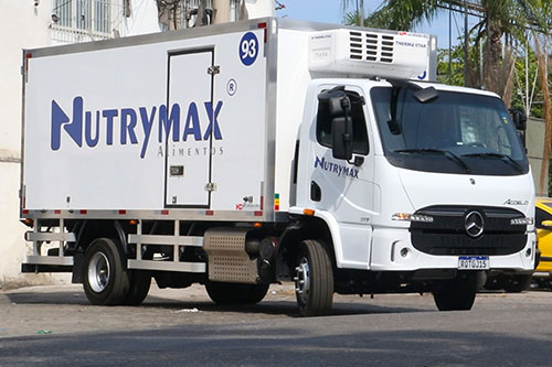 Atacadista Nutrymax Alimentos adquire 114 caminhões Mercedes-Benz para renovação de frota