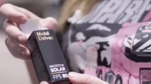 Mobil Delvac™ reforça compromisso com a saúde dos caminhoneiros e distribui mais de 2.112 protetores solares em campanha nacional