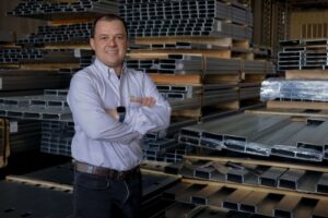 Sem vender um único tijolo, Espaço Smart fatura R$ 550 milhões no primeiro semestre e projeta faturamento de R$ 1 bilhão em 2026