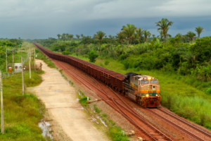 Vale e Wabtec fecham acordo para ampliar segurança operacional na EFC e EFVM com solução tecnológica avançada de sinalização ferroviária