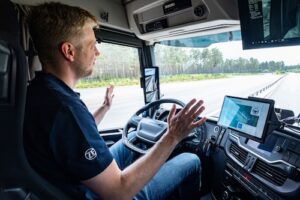 IAA Transportation 2026: ZF apresenta automação com Segurança 360° escalável para caminhões e implementos