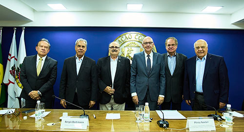 Etanol tem aditivo premium, mas o mercado o precifica como gasolina comum, diz presidente do IBIO