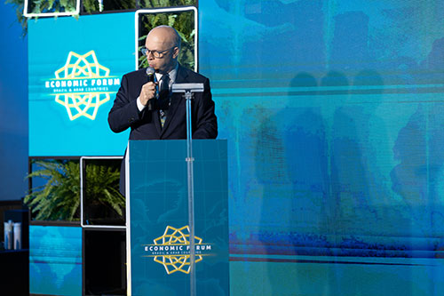 Itamaraty quer diversificar comércio com árabes