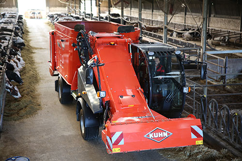 KUHN do Brasil leva à Interleite sua expertise em alimentação animal e mostra como a precisão operacional impacta a rentabilidade da pecuária 