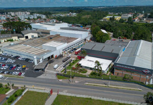 KUHN do Brasil inaugura Centro de Distribuição em Cuiabá para acelerar o fornecimento de peças no Centro-Oeste