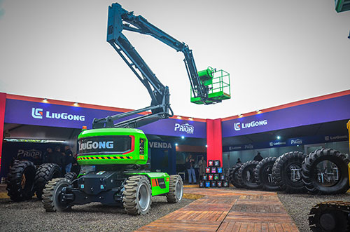 Priori Máquinas leva mais de 44 equipamentos LiuGong à Expointer 2026