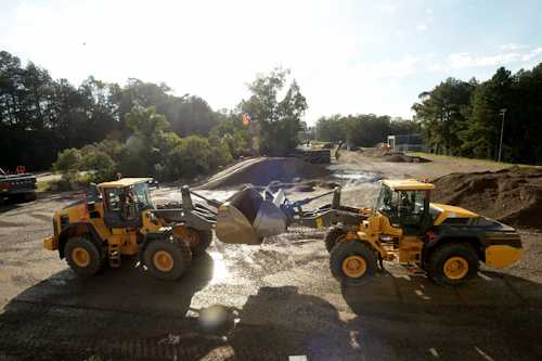 Volvo CE renova compromisso de experiências premium para clientes da América Latina