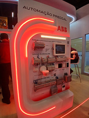  ABB destaca na Feicon RJ expansão no varejo, segurança elétrica e soluções sustentáveis