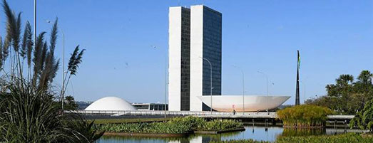Amcham vê avanço para investimentos após aprovações no Senado 