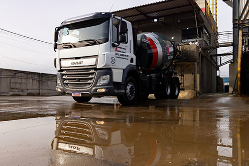 DAF amplia presença nos vocacionais com o novo CF Betoneira 6x4
