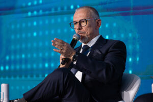 DP World: Brasil precisa dobrar investimento em infraestrutura para viabilizar rotas com países árabes