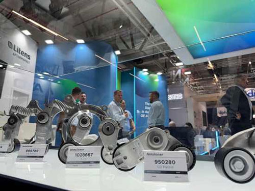 A participação da Litens, fabricante global de soluções para sistemas powertrain, na Automechanika Frankfurt, Na Alemanha, de 8 a 12 de setembro, permitiu estreitar o relacionamento com clientes, distribuidores e parceiros brasileiros. Durante o evento, representantes da companhia destacaram tendências, oportunidades e os desafios relacionados à evolução da mobilidade no Brasil, com destaque para o crescimento da frota de veículos híbridos e para a necessidade de novas soluções destinadas aos sistemas de propulsão eletrificados.