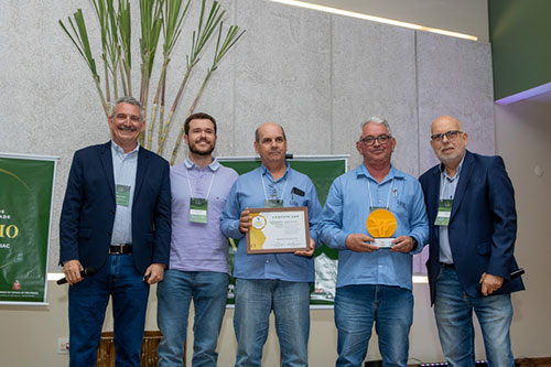 Programa Cana IAC levanta dados de produtividade de 60% da área colhida no Brasil e reconhece empresas com melhor desempenho