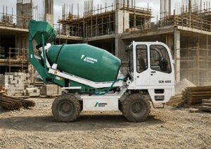 SCHWING Stetter lança autoconcreteira SLM4000 na Paving Expo 2026