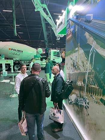 SCHWING Stetter lançou autoconcreteira SLM4000 na Paving Expo 2026